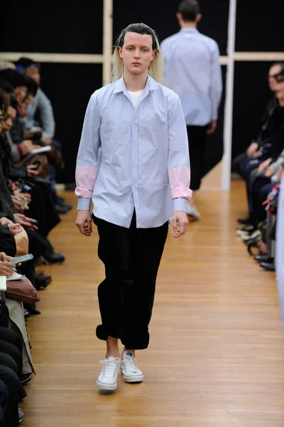 Look 38